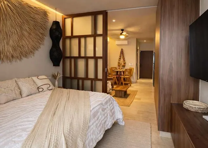 One-bedroom Near And 5th