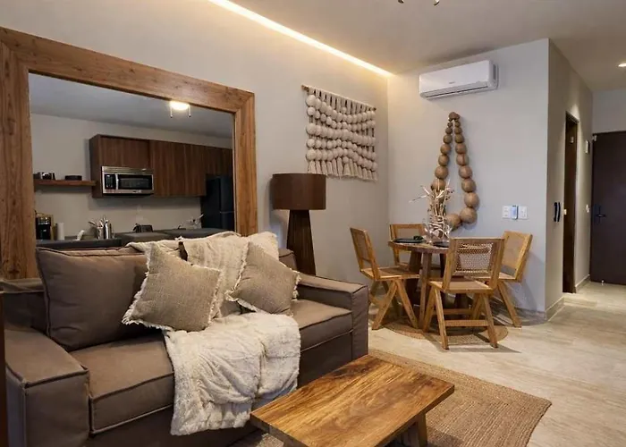 One-bedroom Near And 5th * Playa del Carmen